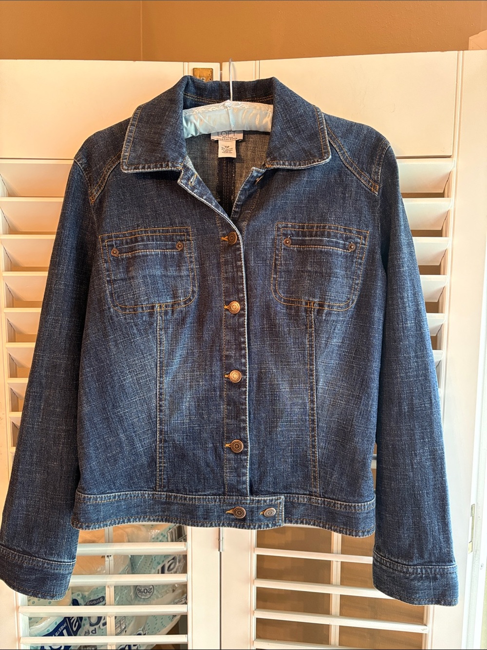 Ann Taylor LOFT DENIM JACKET